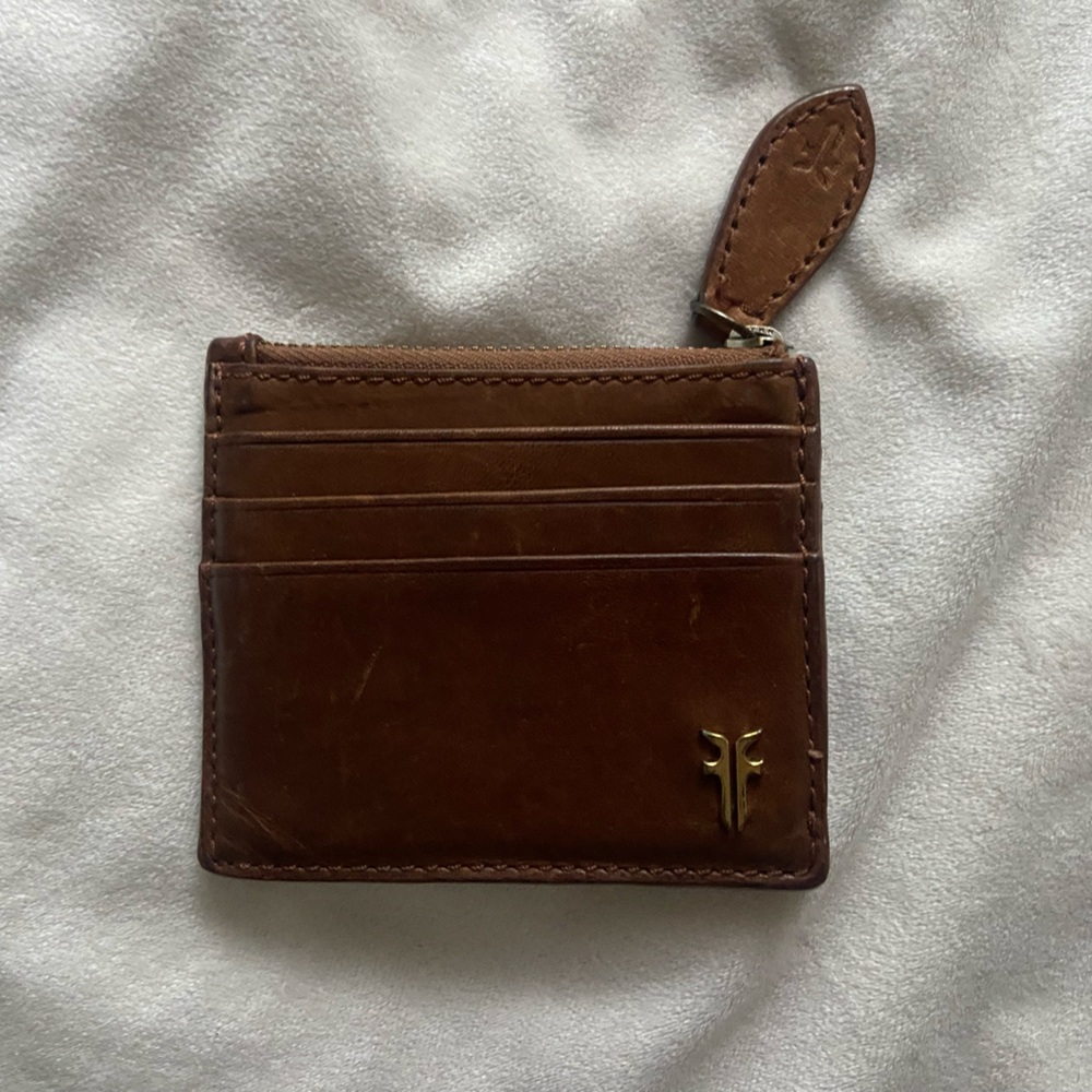 Fossil leather card wallet